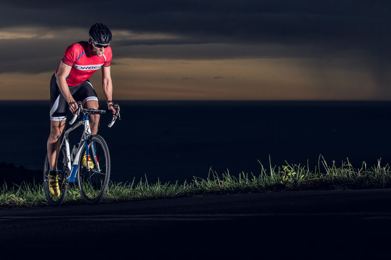 rodando con la bici de noche