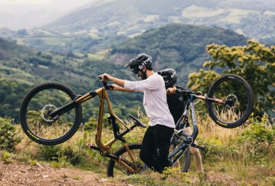 centrar las ruedas de la bici