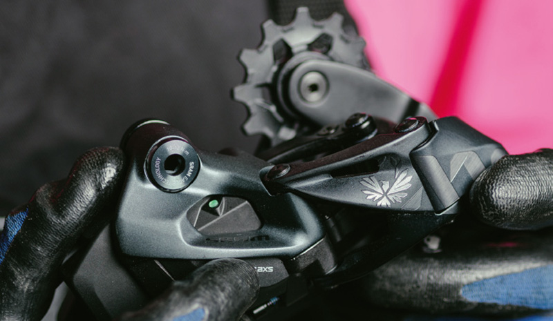 SRAM Eagle AXS