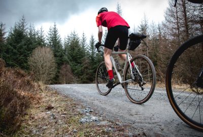 dolor de gemelos en bici