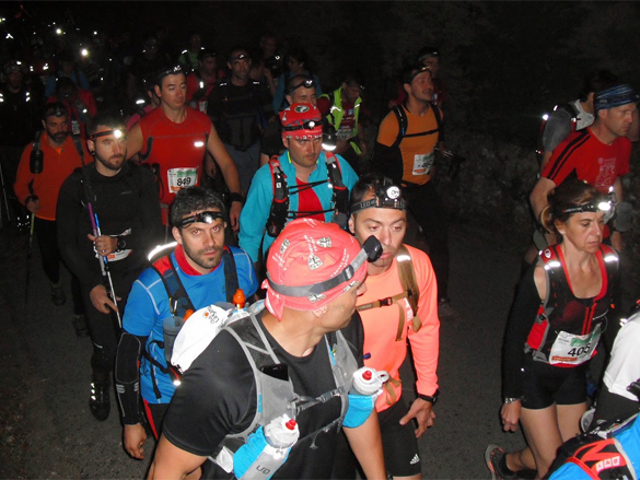 Guía para elegir tu frontal de Trail Running – Blog de Running de Forum  Sport