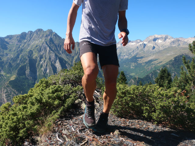 Camp Xenon 4: Bastones trail running, trekking y montaña. Análisis