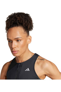 adidas body running mujer ULT CROP vista detalle