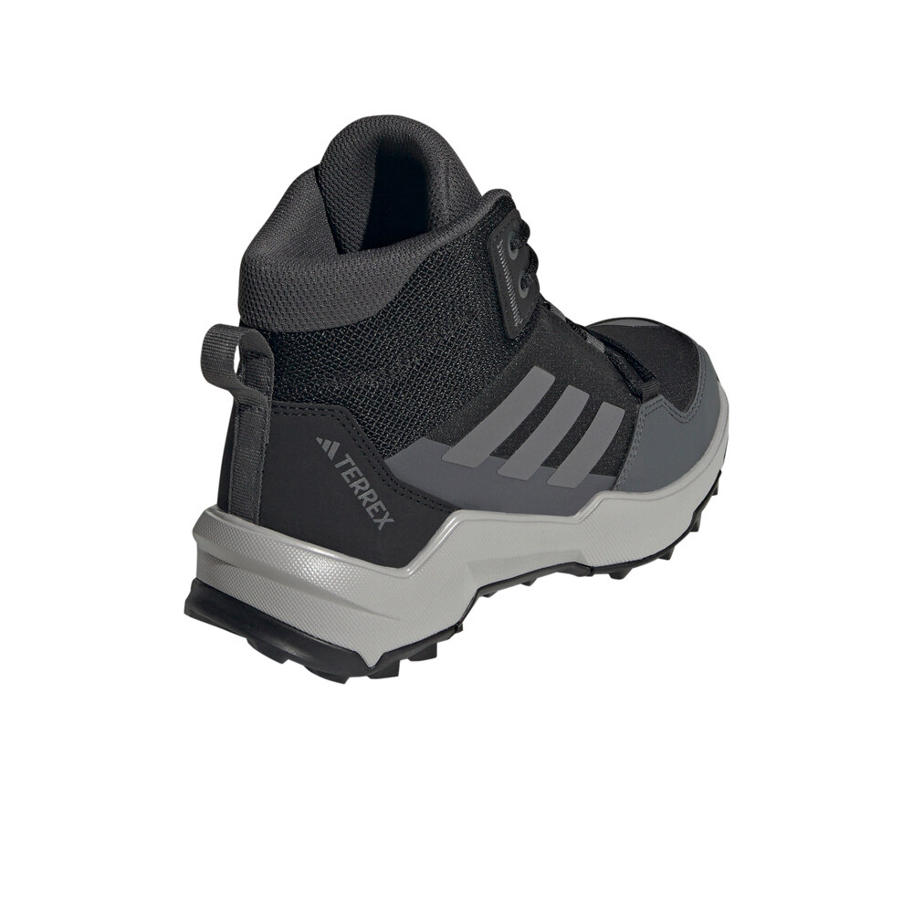 adidas bota trekking niño TERREX AX4R MID K vista trasera