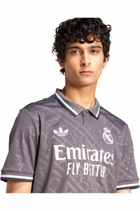 adidas camiseta de fútbol oficiales R.MADRID 25  3 JSY vista detalle