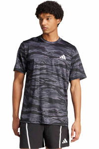 adidas camiseta fitness hombre CAMO AOP TEE vista frontal