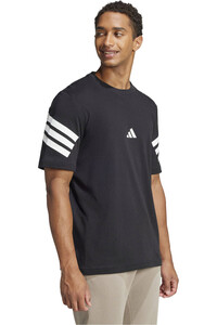 adidas camiseta manga corta hombre M FI 3S REG T vista detalle