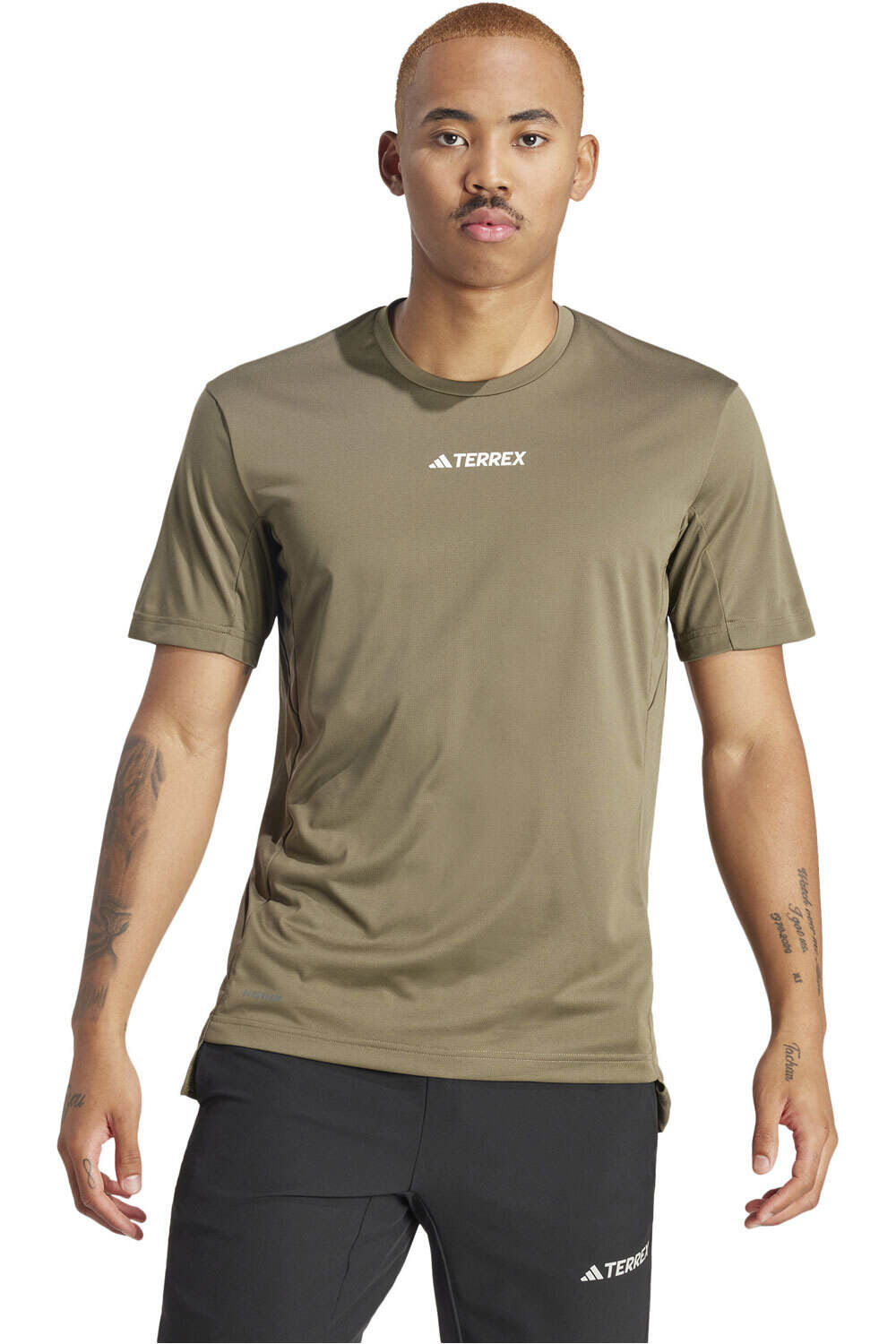 adidas camiseta montaña manga corta hombre MT TEE vista frontal