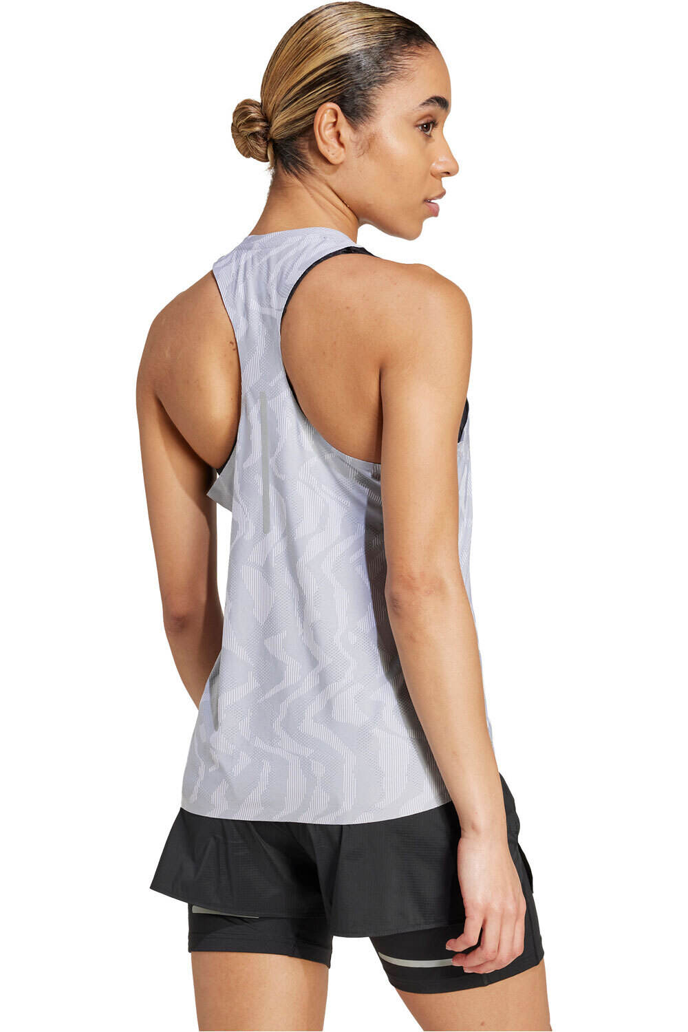 adidas camiseta técnica tirantes mujer ULT EGNRD TANK vista trasera