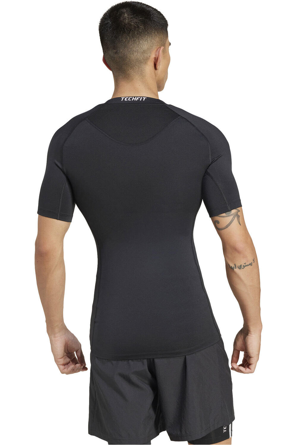 adidas camiseta térmica manga larga hombre TF 3S TEE vista trasera