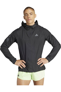 adidas CHAQUETA RUNNING HOMBRE ADIZERO JKT M vista frontal