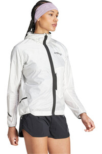 adidas CHAQUETA TRAIL RUNNING MUJER W XPR LIGHT WW vista detalle