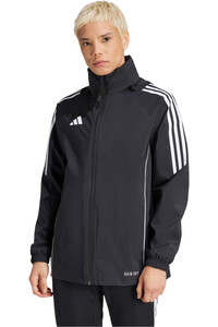 adidas chubasqueros y chaquetones entrenamiento fútbol TIRO24 RA JKT W vista frontal