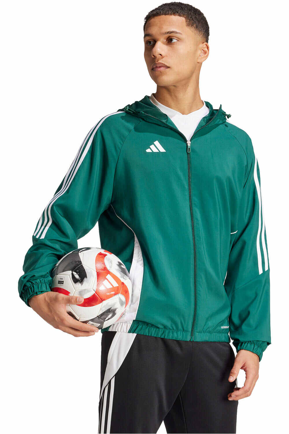 adidas chubasqueros y chaquetones entrenamiento fútbol TIRO24 WB vista detalle