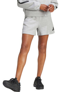 adidas pantalón corto deporte mujer W Z.N.E.  SHORT vista frontal