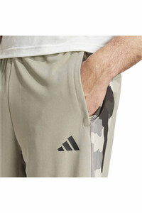 adidas pantalón corto fitness hombre CAMO SHORT 03