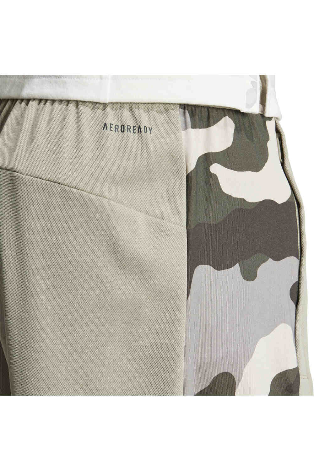 adidas pantalón corto fitness hombre CAMO SHORT vista detalle