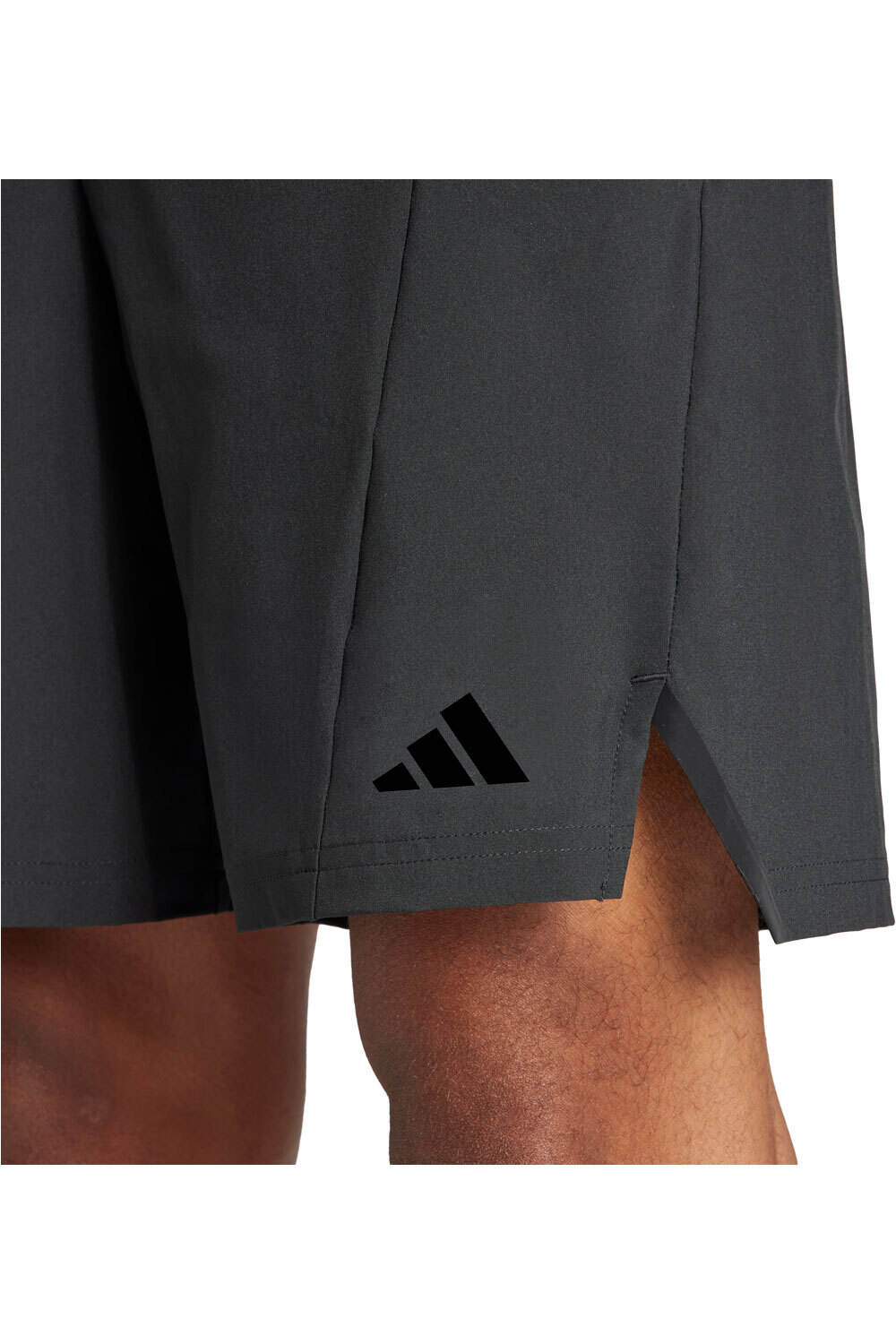 adidas pantalón corto fitness hombre D4T SHORT vista detalle