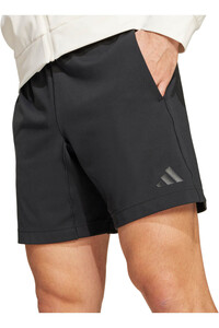 adidas pantalón corto fitness hombre PUREMOTIONSHORT vista detalle