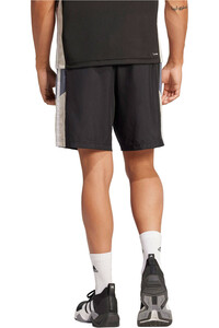 adidas pantalón corto fitness hombre TR ESS CB SHORT vista trasera