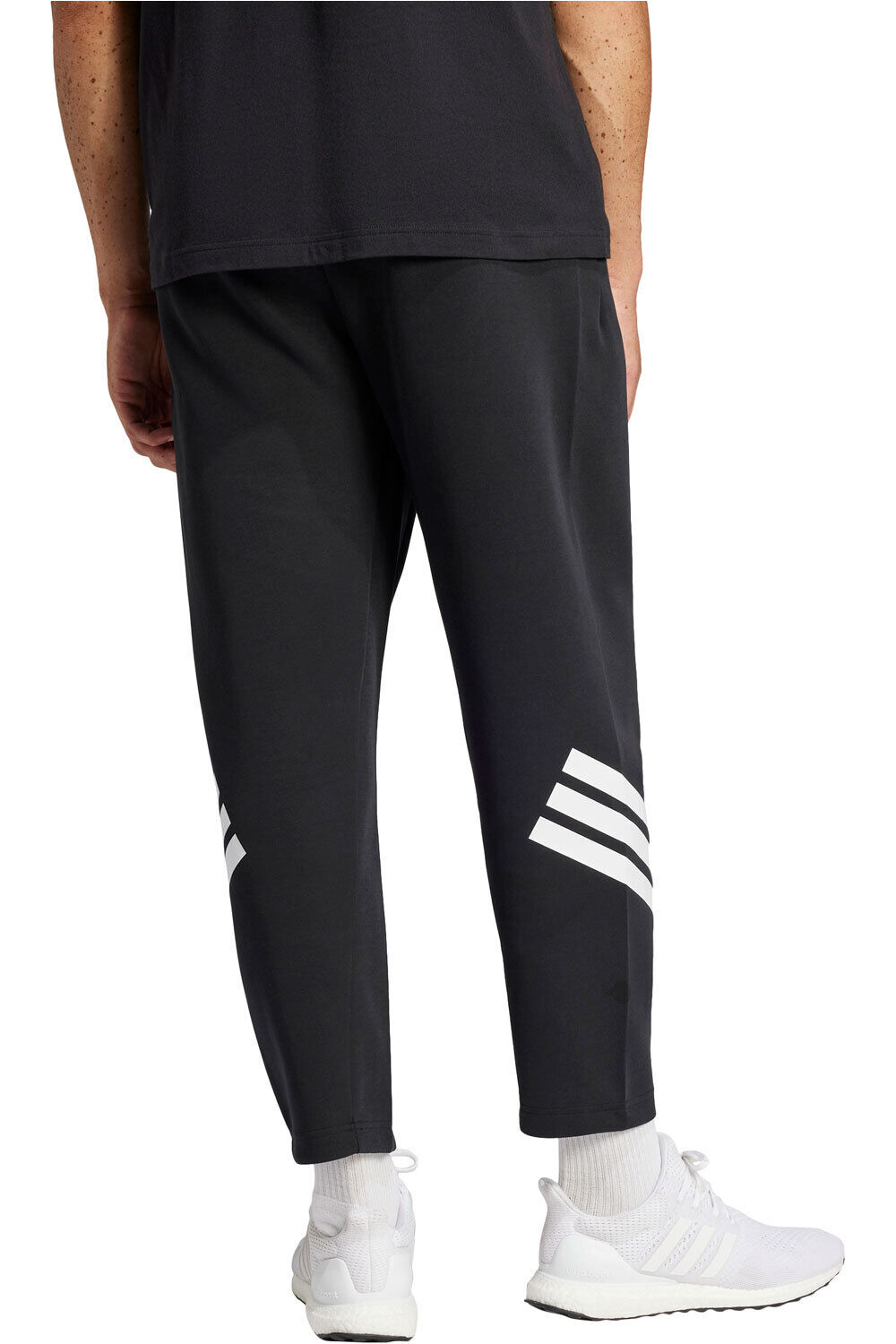 adidas pantalón hombre M FI POCKET PT vista trasera