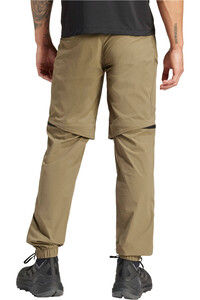 adidas pantalón montaña hombre UTILITAS Z.O P vista trasera