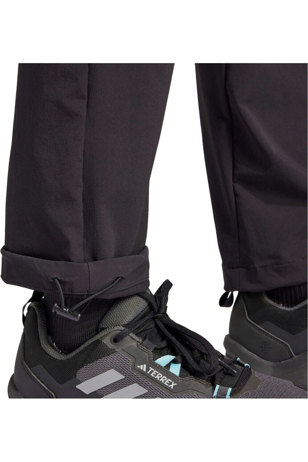 adidas pantalón montaña mujer W XPERIOR PANTS 03