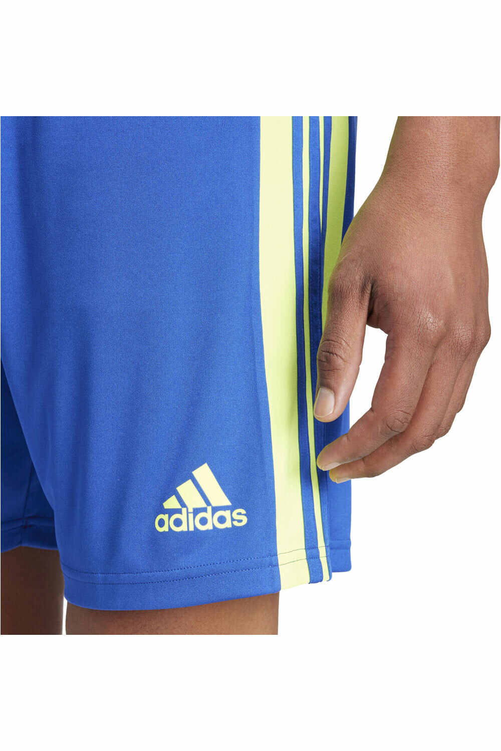 adidas pantalones cortos futbol SQUAD 21 SHO vista detalle