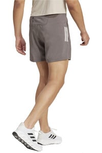 adidas pantaloneta técnica hombre OTR B SHORT 5 pul vista trasera