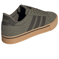 adidas zapatilla moda hombre DAILY 4.0 vista trasera