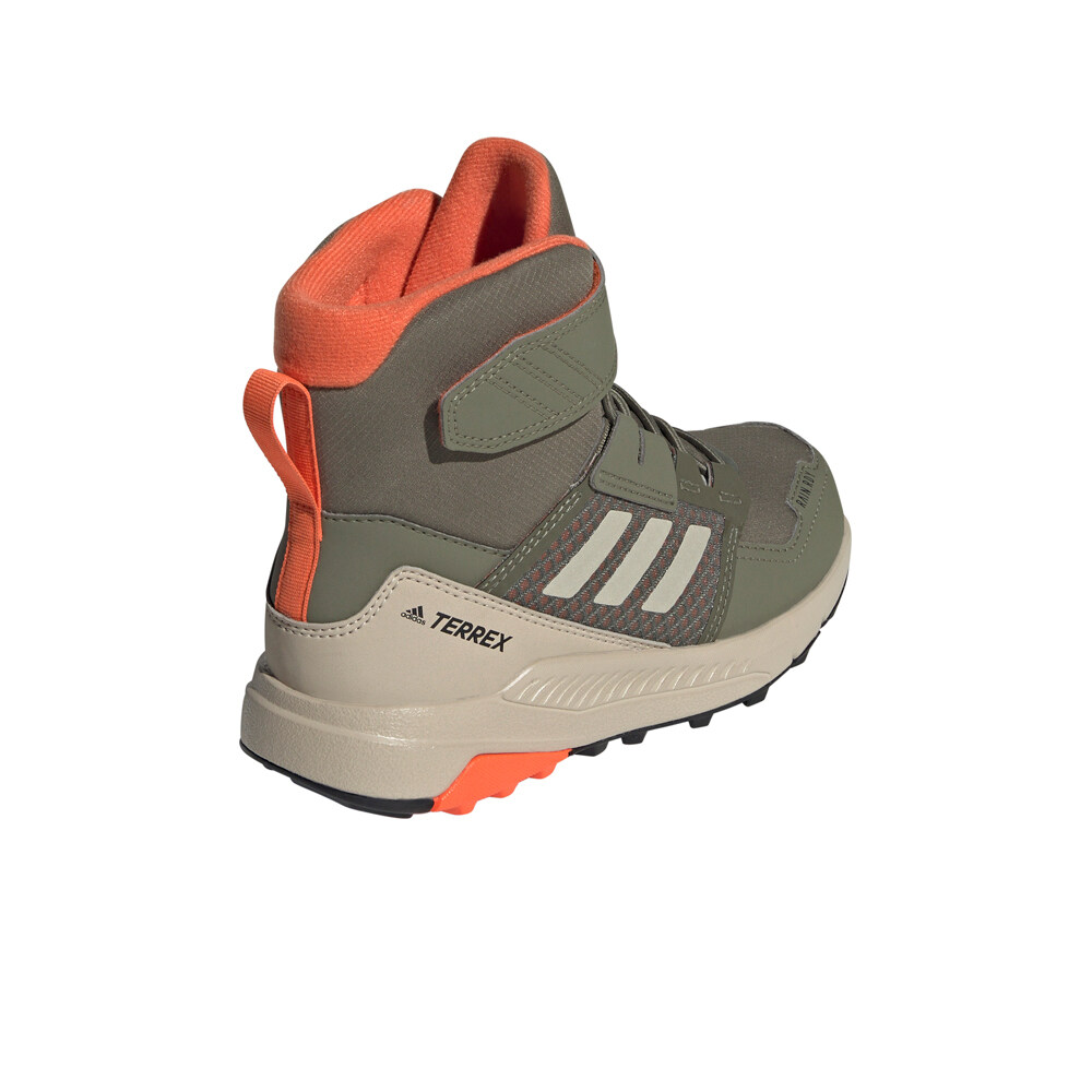 adidas zapatilla trekking niño TERREX TRAILMAKER HIGH C.RDY K vista trasera