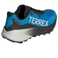 adidas zapatillas trail hombre TERREX AGRAVIC 3 vista trasera