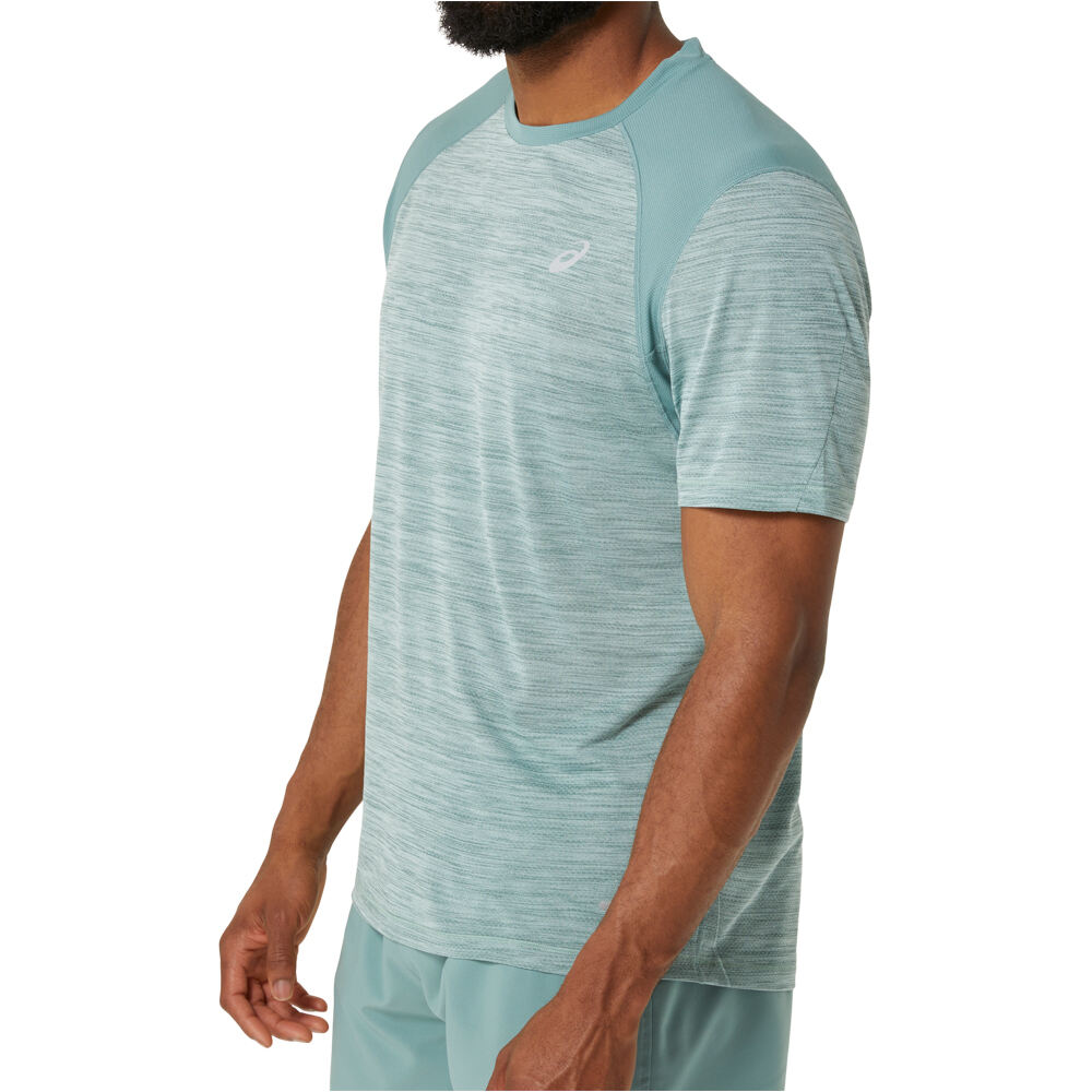 Asics camiseta técnica manga corta hombre ROAD SS TOP vista detalle