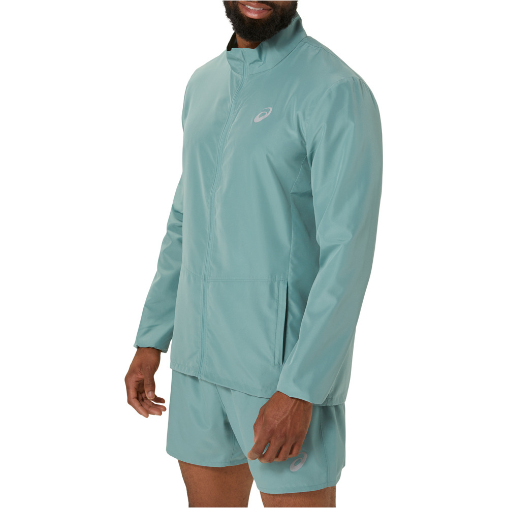 Asics CHAQUETA RUNNING HOMBRE CORE JACKET vista detalle