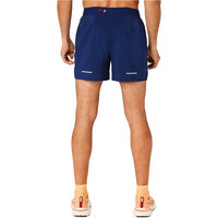 Asics pantaloneta técnica hombre ROAD 2-N-1 5IN SHORT vista trasera