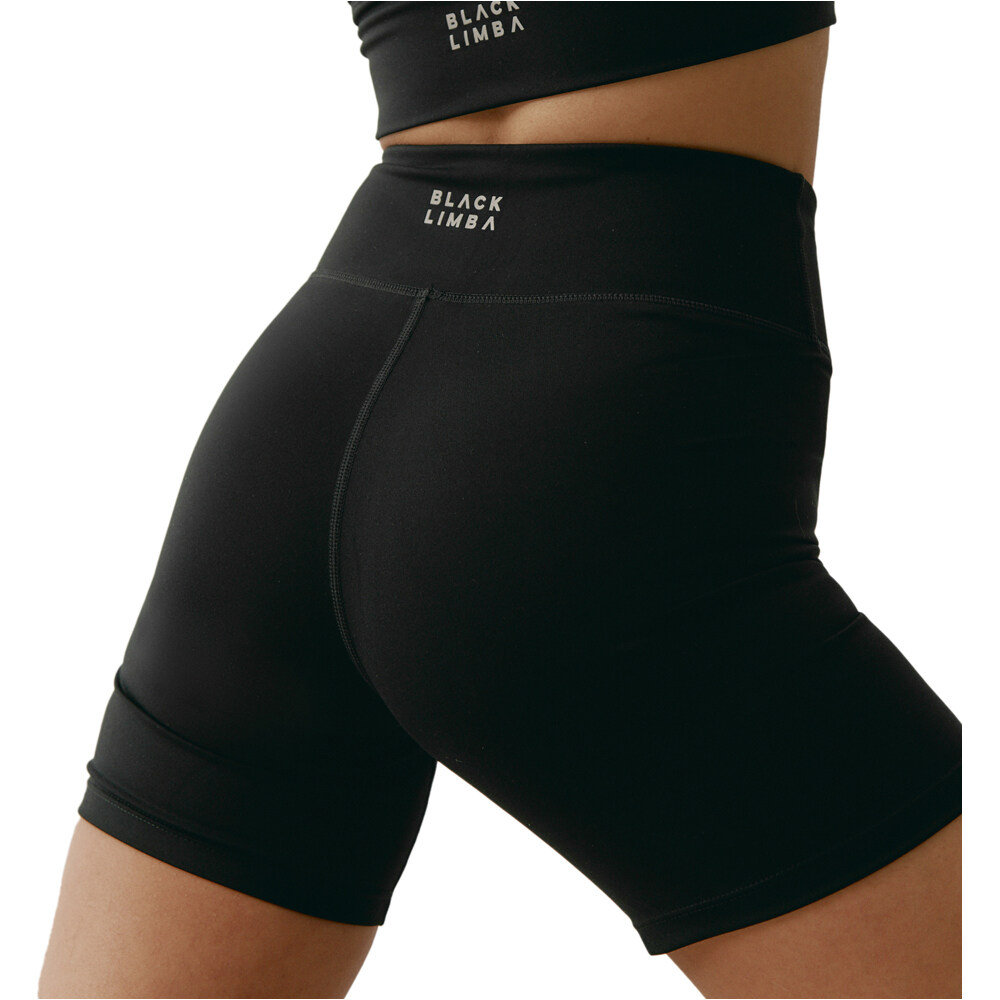 Black Limba pantalones y mallas cortas fitness mujer Ica vista trasera