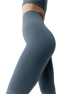 Born Living Yoga Pantalon Largo Yoga Legging Keila vista detalle