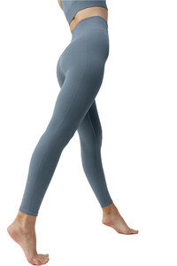 Born Living Yoga Pantalon Largo Yoga Legging Keila vista trasera