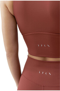 Born Living Yoga Sujetador Yoga Top Elin 03