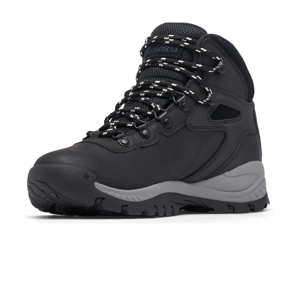 Columbia bota trekking mujer NEWTON RIDGE PLUS vista trasera