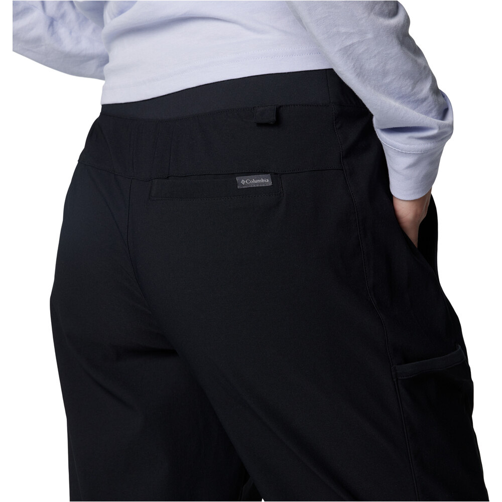 Columbia pantalón montaña mujer Leslie Falls Jogger II 04