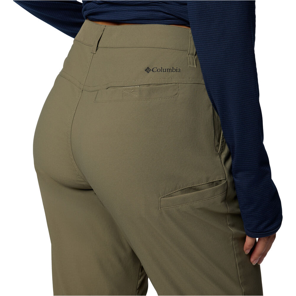 Columbia pantalón montaña mujer Leslie Falls Pant II 04