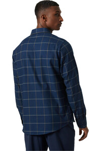 Helly Hansen camisa montaña manga larga hombre AKER FLANNEL LS SHIRT vista trasera