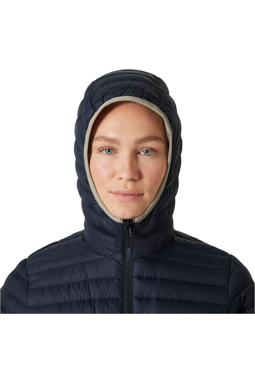 Helly Hansen chaqueta outdoor mujer W SIRDAL HOODED INSULATOR JACK vista detalle