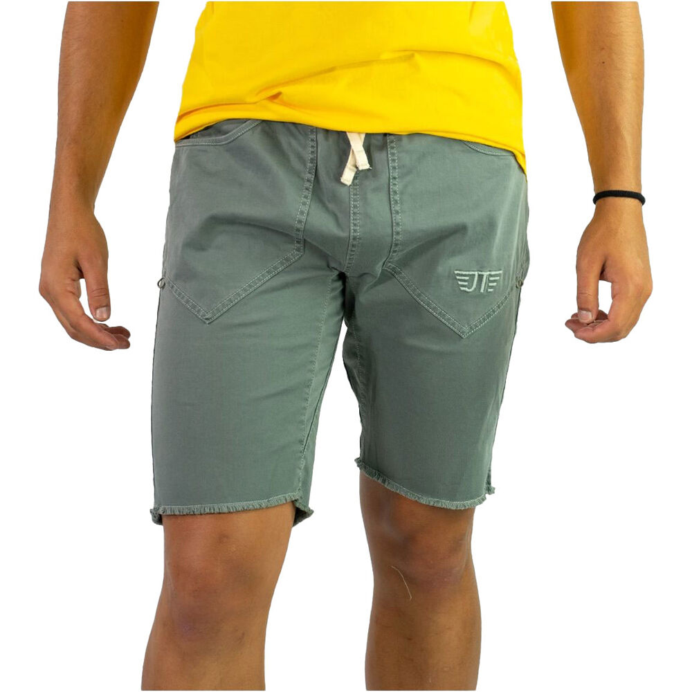 Jeanstrack pantalón corto montaña hombre MONTES short pant vista frontal