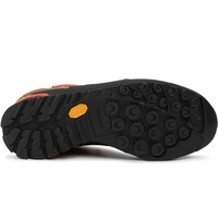 La Sportiva zapatilla trekking hombre BoulderX vista trasera