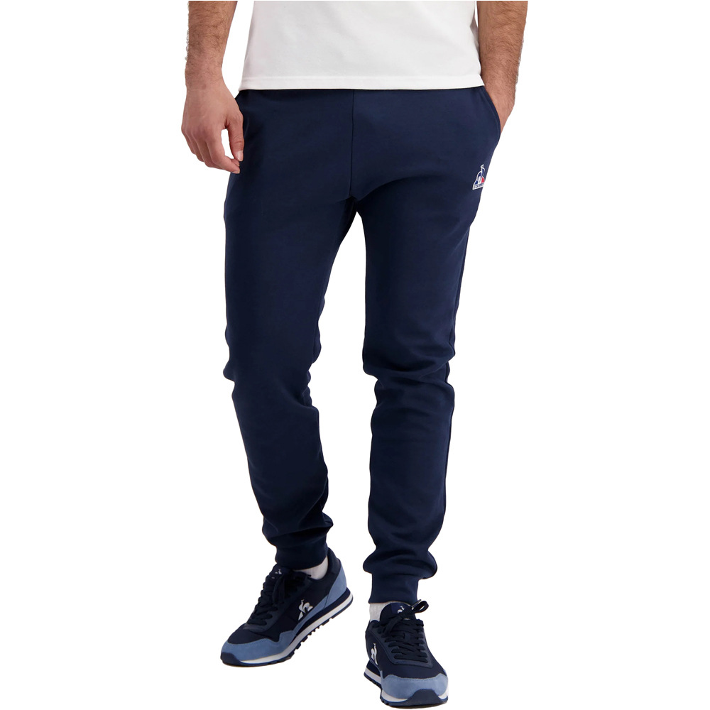 Le Coq Sportif pantalón hombre ESS Pant Slim N2 M vista frontal