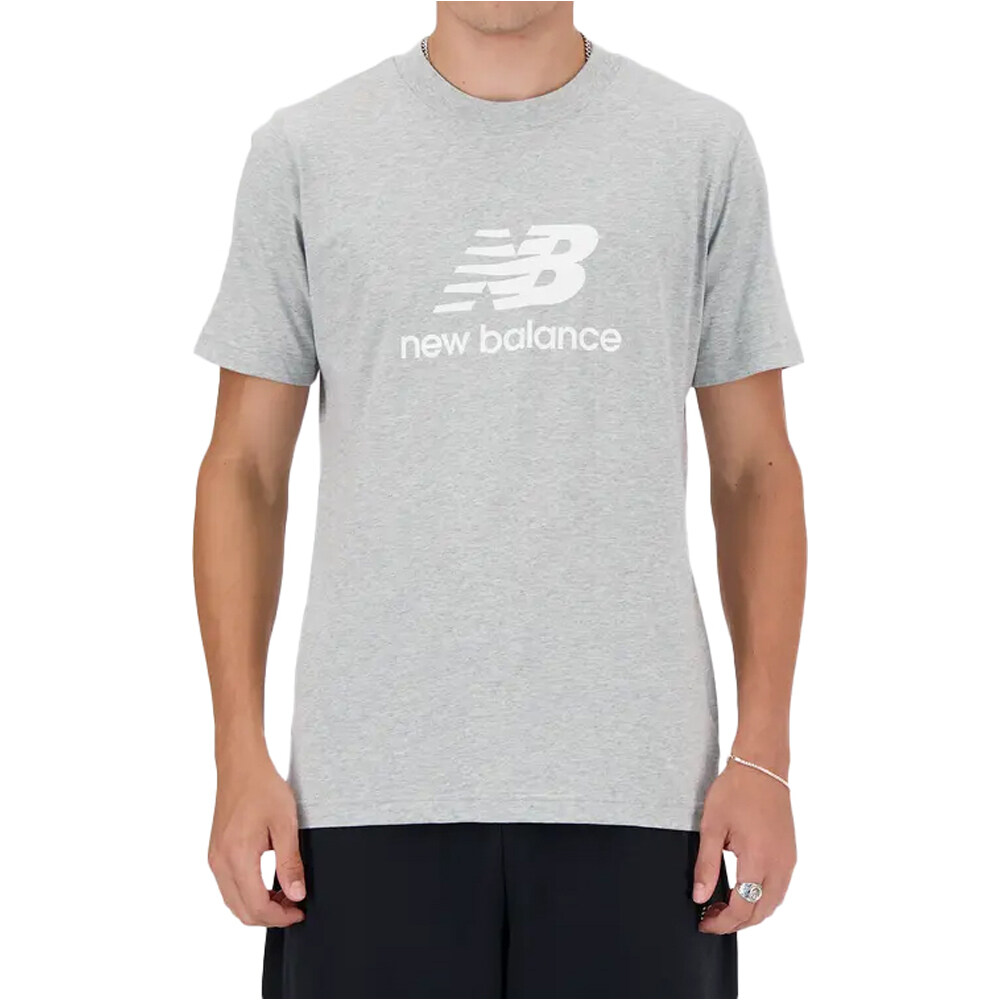 New Balance camiseta manga corta hombre New Balance Stacked Logo T-Shirt vista frontal