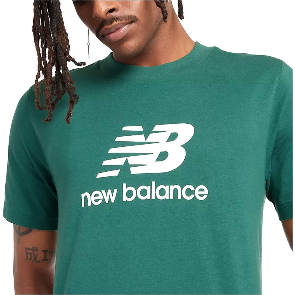 New Balance camiseta manga corta hombre Sport Essentials Logo T-Shirt 03