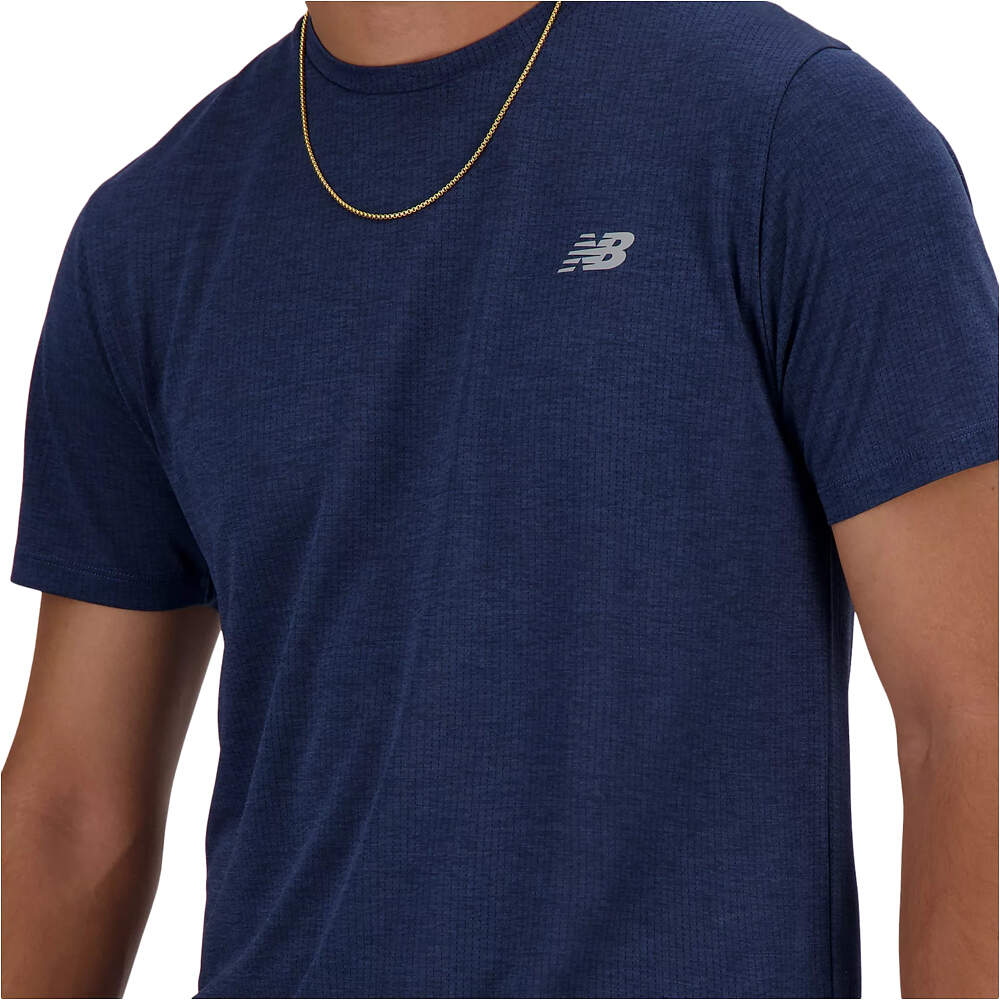 New Balance camiseta técnica manga corta hombre NB Athletics Run T-Shirt 03